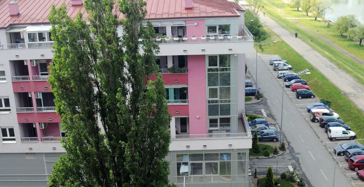 Tamis Kapija Apartment Pančevo Eksteriør billede