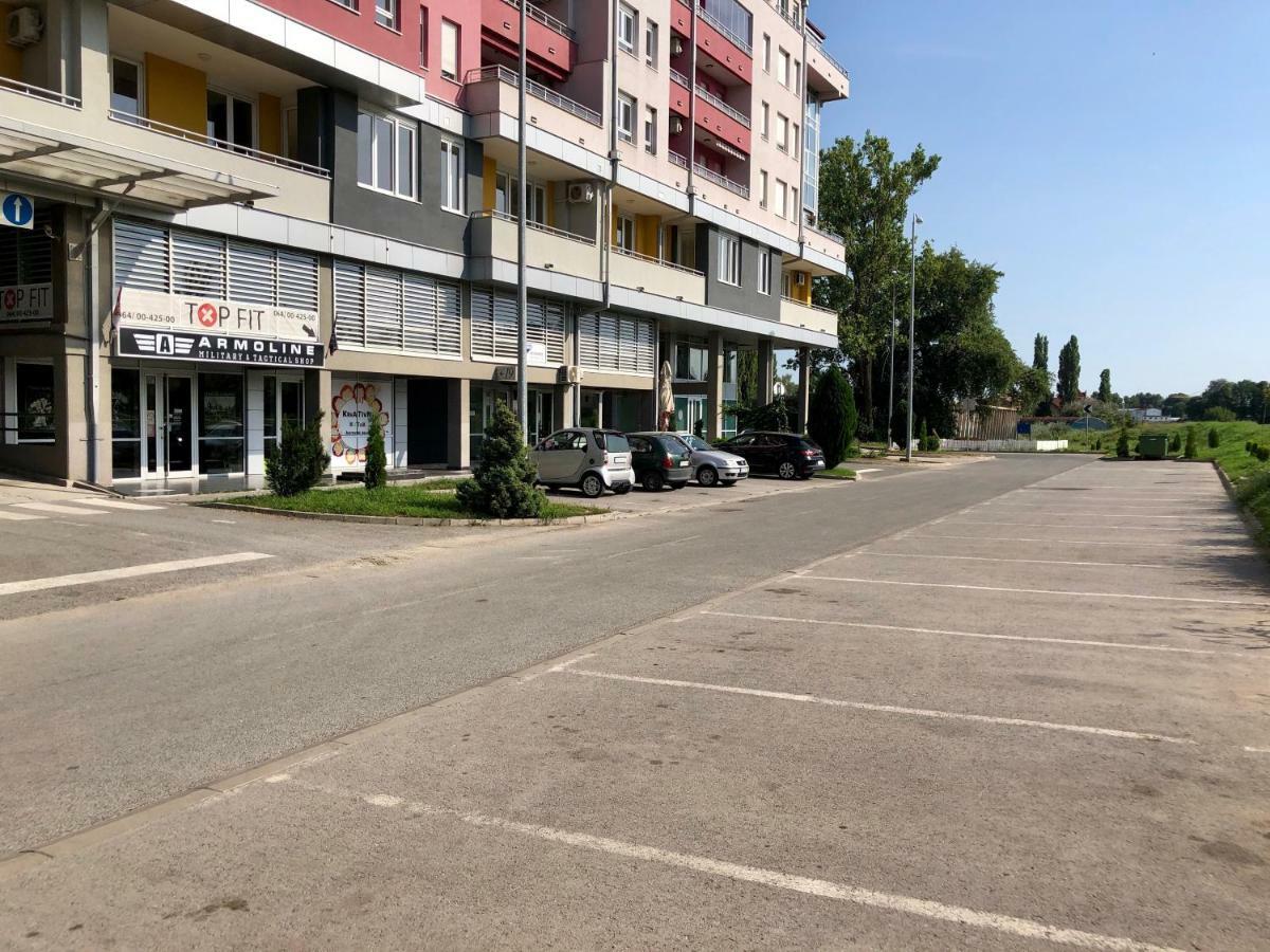 Tamis Kapija Apartment Pančevo Eksteriør billede