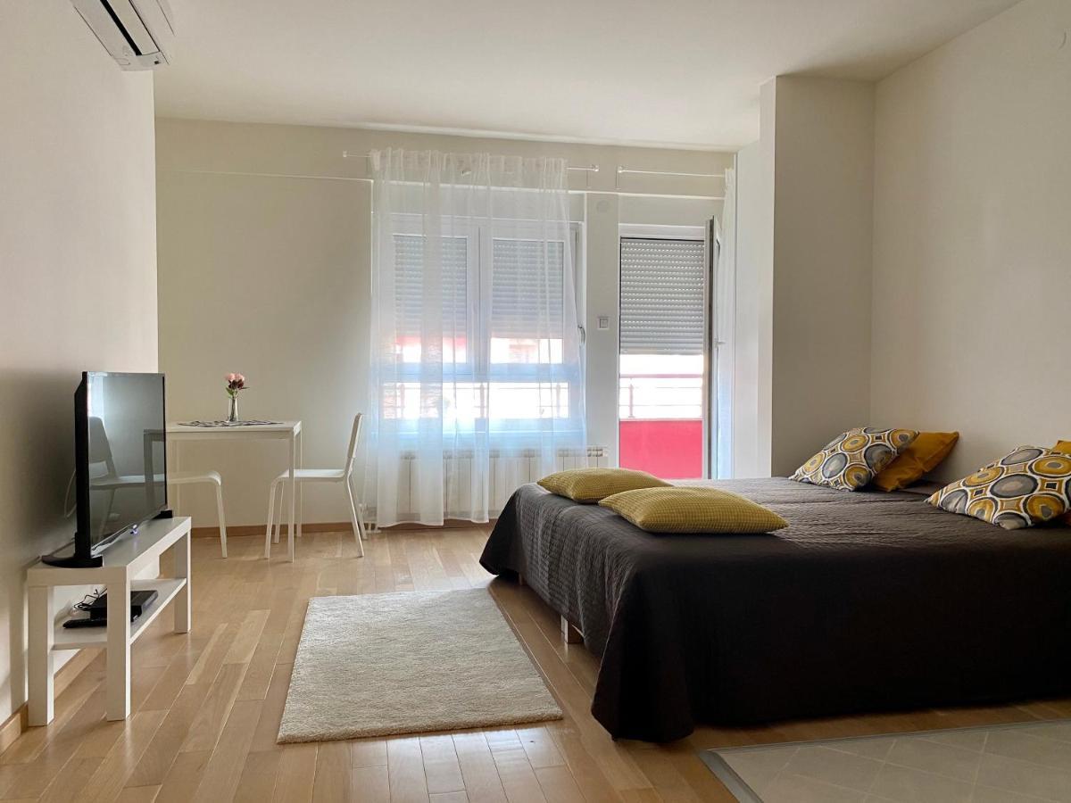 Tamis Kapija Apartment Pančevo Eksteriør billede